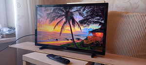 Philips светодиодный телевизор (3 фото из 3)