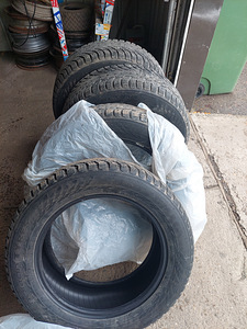 215 60 R17 (1 foto / 6)