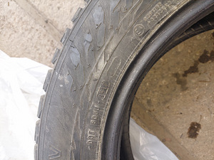 215 60 R17 (5 foto / 6)