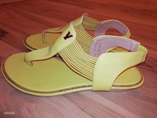 Stiilsed kollased sandaalid, 37 (foto #1)