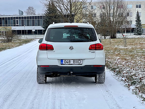 Volkswagen Tiguan Highline Sport (8 foto / 15)