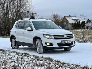 Volkswagen Tiguan Highline Sport (3 foto / 15)