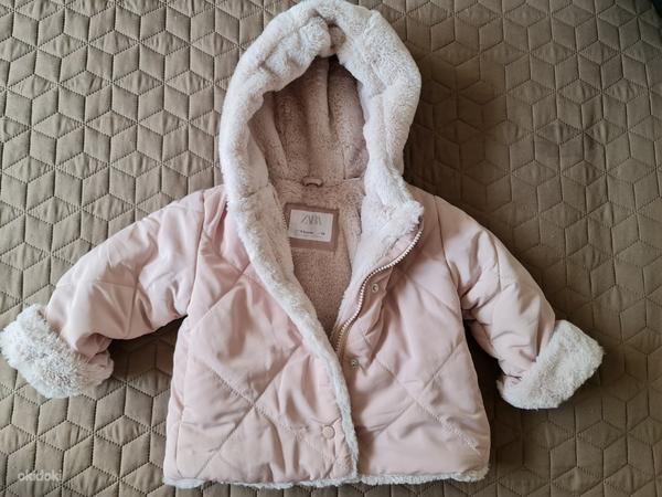 Тёплая куртка ZARA 6-9 месяцев, 74 см (фото #1)