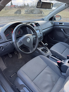 Volkswagen Jetta 1.6 75kw (4 foto / 6)
