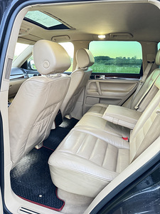 VOLKSWAGEN TOUAREG 3.0 165kw (11 foto / 14)
