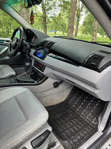 BMW x5 3.0 135 кВт (10 фото из 14)