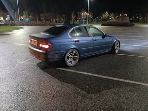 M/v BMW 320d 6k manuaal (3 foto / 3)