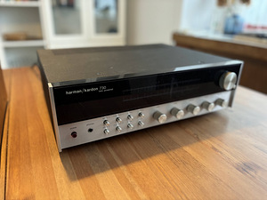 Harman Kardon 730 Twin Powered Solid State Receiver (1 foto / 7)