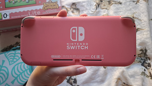 Nintendo Switch Lite + ümbris + karp, ideaalne seisukord (3 foto / 6)