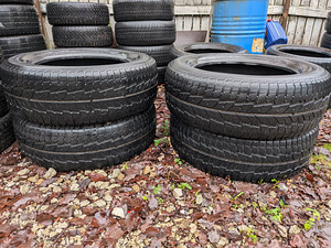 Lamellrehvid Powertrack Snowtour 275/60R20 (3 foto / 3)