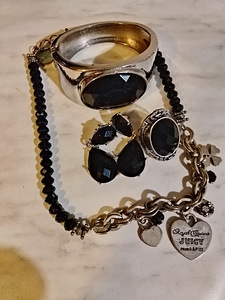 MUSTA KRISTALLI LASI KORU SETTI (4 valokuva sivusta 4)