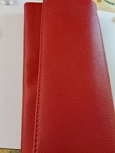 LVYR punainen lompakko (7 valokuva sivusta 7)