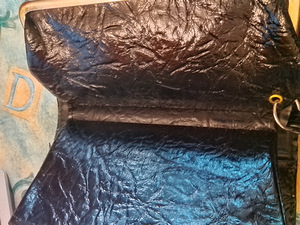 Musta nahka lompakko/käsi laukku (4 valokuva sivusta 9)