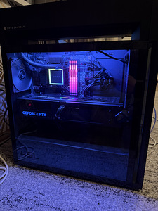 Võimas RTX 4090 masin + 2 monitori (1 foto / 6)