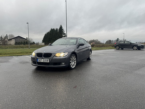 2006 BMW 325i E92 (2 фото из 11)