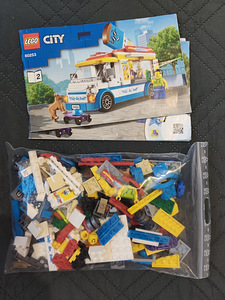 60253 LEGO City Jäätiseauto (2 foto / 2)