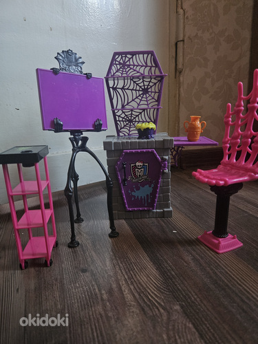 Monster high playsets