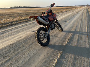 Ktm 525 exc 2007 (3 foto / 4)