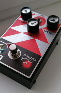 Maestro Invader Distortion (2 foto / 5)