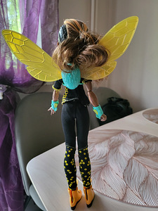 Nukk DC Super Hero Girls, Bumble Bee (3 foto / 3)