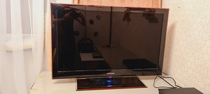 Samsung TV 40", 8 series, LE40A856S1M (1 foto / 6)