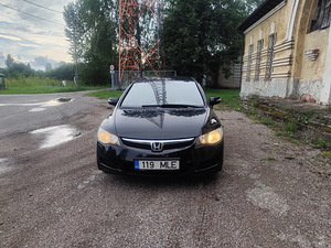 Honda Civic (4 foto / 11)