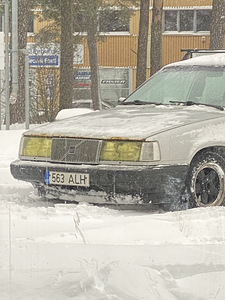 Volvo 940 2.0 Turbo 114kw (7 foto / 7)