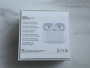 Apple AirPods Pro 2 (оригинал, левый наушник) (3 фото из 4)