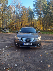 HONDA ACCORD (5 foto / 11)