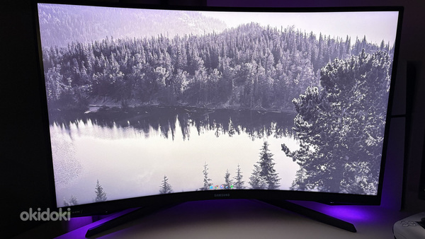 32" 2K Odyssey G7 Curved Gaming Monitor (240Hz)