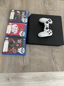 PlayStation 4 (2 foto / 5)