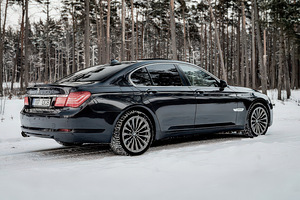 BMW 730d f01 (4 foto / 10)