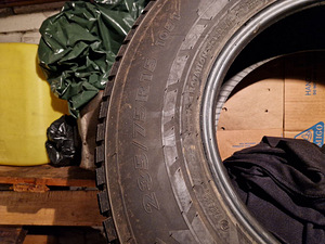 Nokian Nordman 7 SUV 235/75/15 Talv (3 foto / 5)
