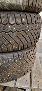 Continental 235/55/17 Talv (1 foto / 5)
