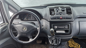 Mercedes Vito Matkabuss (3 foto / 12)