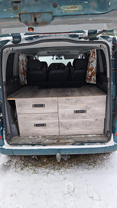 Mercedes Vito Matkabuss (9 foto / 12)