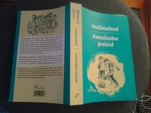 Детские книги (4 фото из 7)