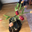 Искусственные цветы и ваза (фото #3)