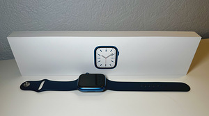 Apple Watch Series 7 (GPS, 45mm, Blue) (4 foto / 4)