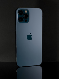 iPhone 12 Pro Max 128GB Pacific Blue (1 foto / 4)