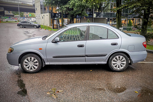 Autorent Nissan Almera, Uber/ Bolt Food / Wolt Food (2 foto / 4)