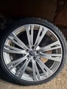 Диски Audi 20" 5x112 (1 фото из 3)