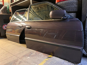 BMW 740 E38 roostevabad uksed. (1 foto / 2)