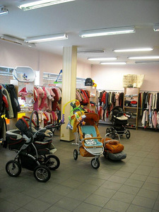 Laste komisjonipood (3 foto / 5)