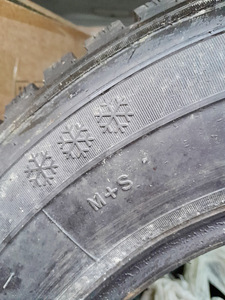 4 rehvi, Master 225 / 70 R 15 C (5 foto / 6)