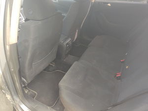 Volkswagen Passat B6 2006 (7 foto / 7)