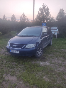Chrysler grand voyager (2 foto / 8)