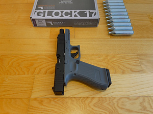 UUS UMAREX Glock 17 gen 5 Airsoft 6mm püstol CO2 Blowback (3 foto / 10)