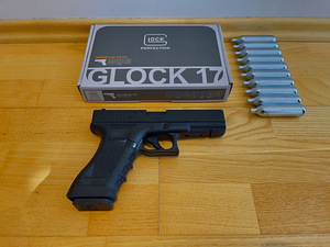 UUS UMAREX Glock 17 gen 3 õhupüstol 4,5mm CO2 Blowback (2 foto / 10)