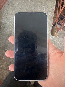 iPhone 13 128 (1 foto / 7)